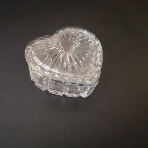 Vintage Crystal Heart Shaped Trinket / Jewelry Box with Lid & Radiant Cut Design